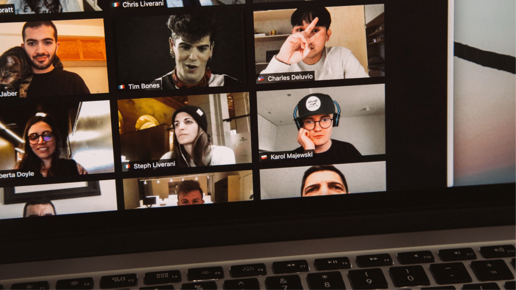 Virtual_Communication